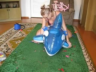 foot pumping a dolphin